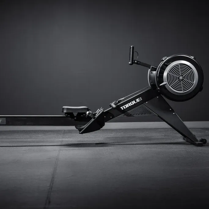 Гребной тренажер Stealth Air Rower Torque Fitness ROW-TSR
