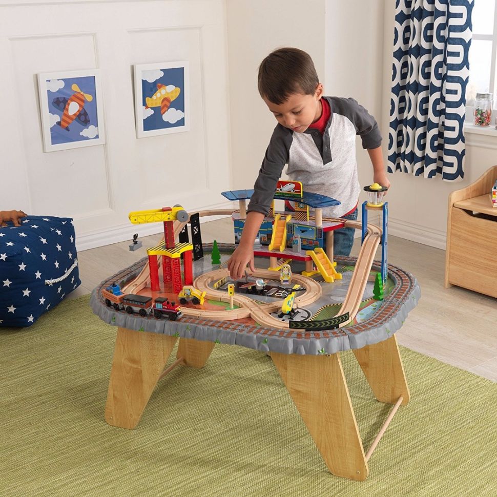 Игровой набор KidKraft Транспортный Хаб 17564