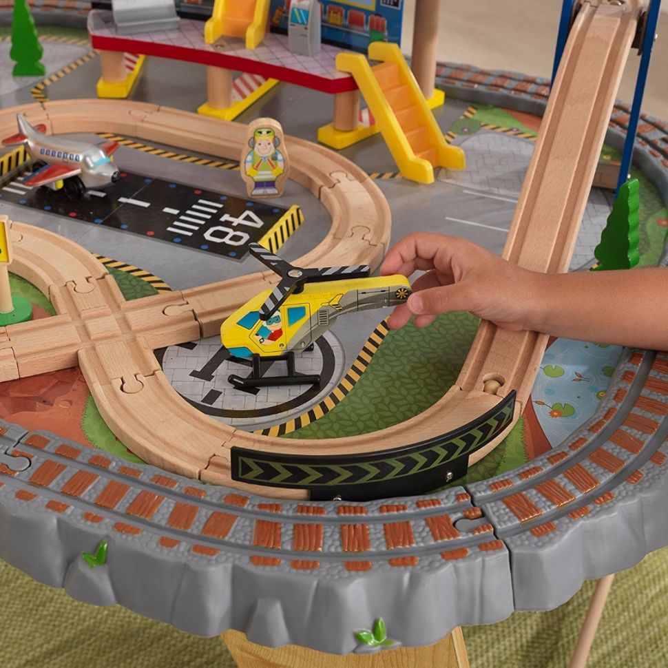 Игровой набор KidKraft Транспортный Хаб 17564