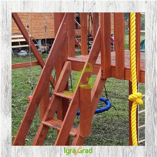 Всесезонная площадка IgraGrad C с балконом мод.1 SF
