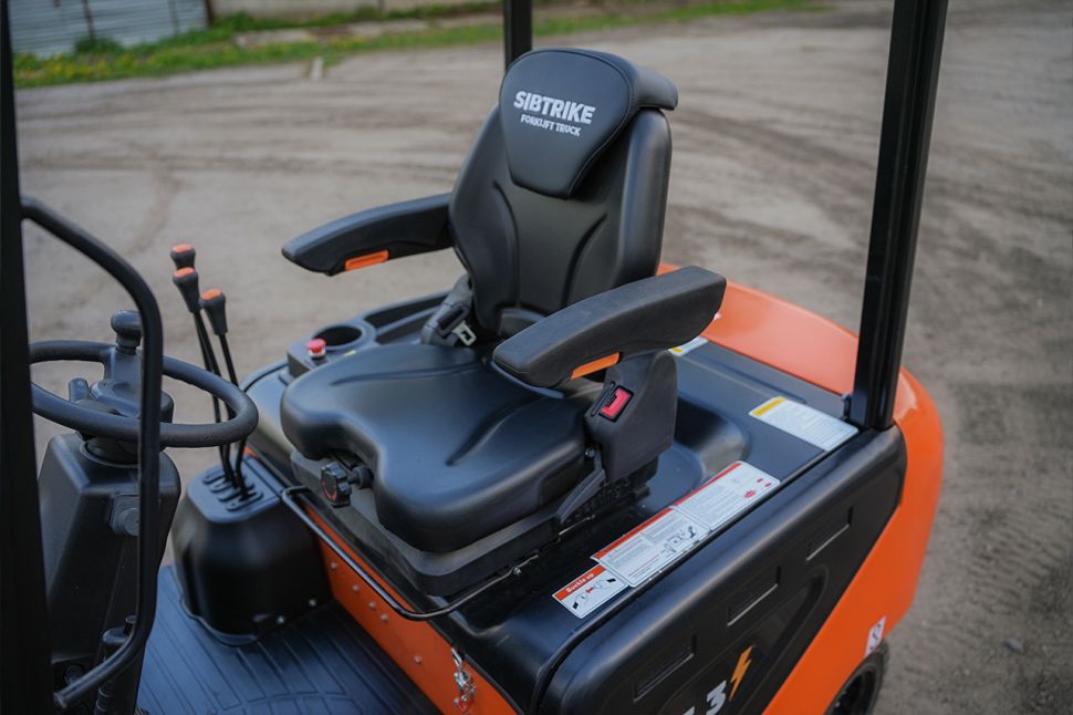Вилочный погрузчик Sibtrike SF4 Light 20.3LA 2000 кг