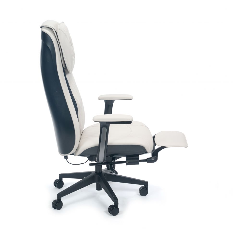 Офисное массажное кресло MAO Quantum White