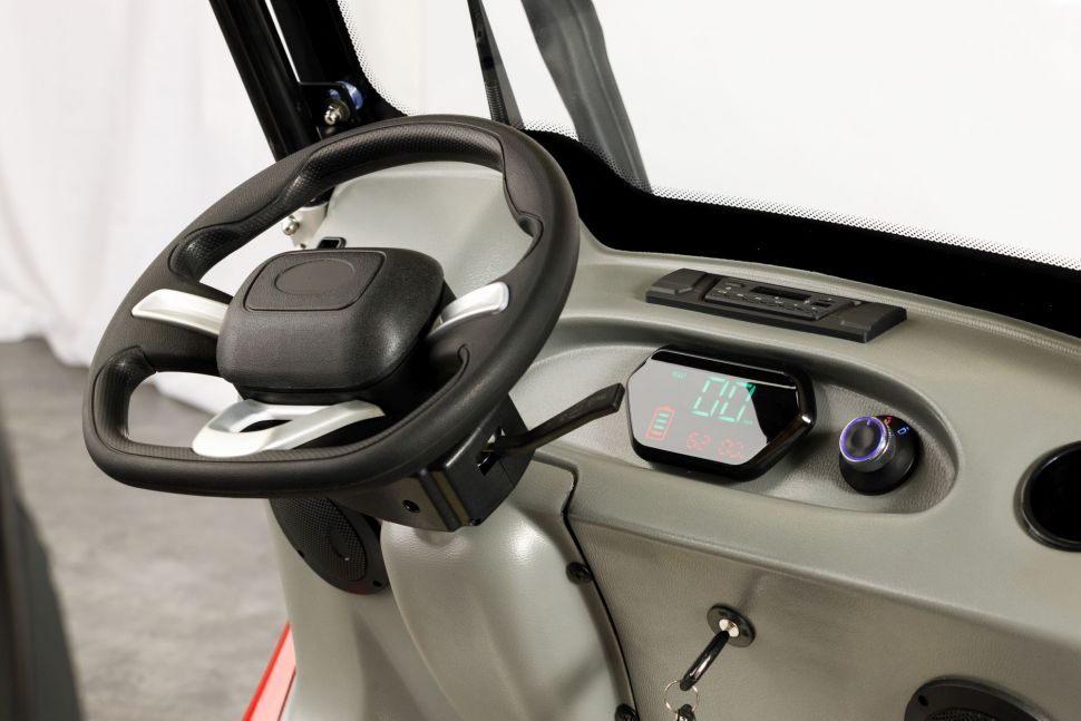 Гольфкар четырехместный OMA Electric Q8-4 (2+2 60V 1500W) Белый