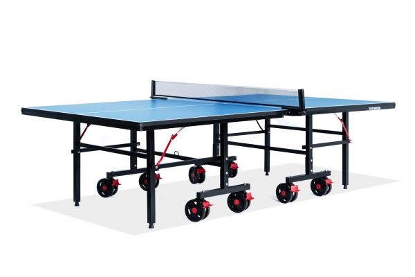Теннисный стол складной для помещений Winner W-385 Indoor (сетка, 2 ракетки, 3 шарика)