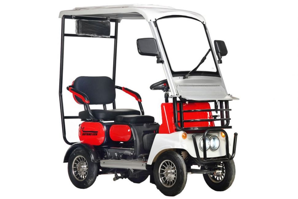 Электроскутер четырехколесный Rutrike Лич