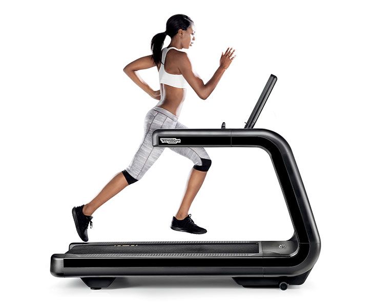 Беговая дорожка TechnoGym Artis Run Live