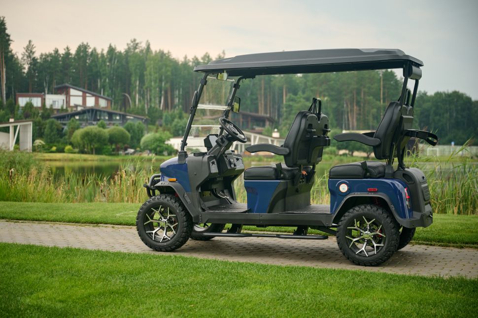 Гольфкар четырехместный Denago EV Rover XL4