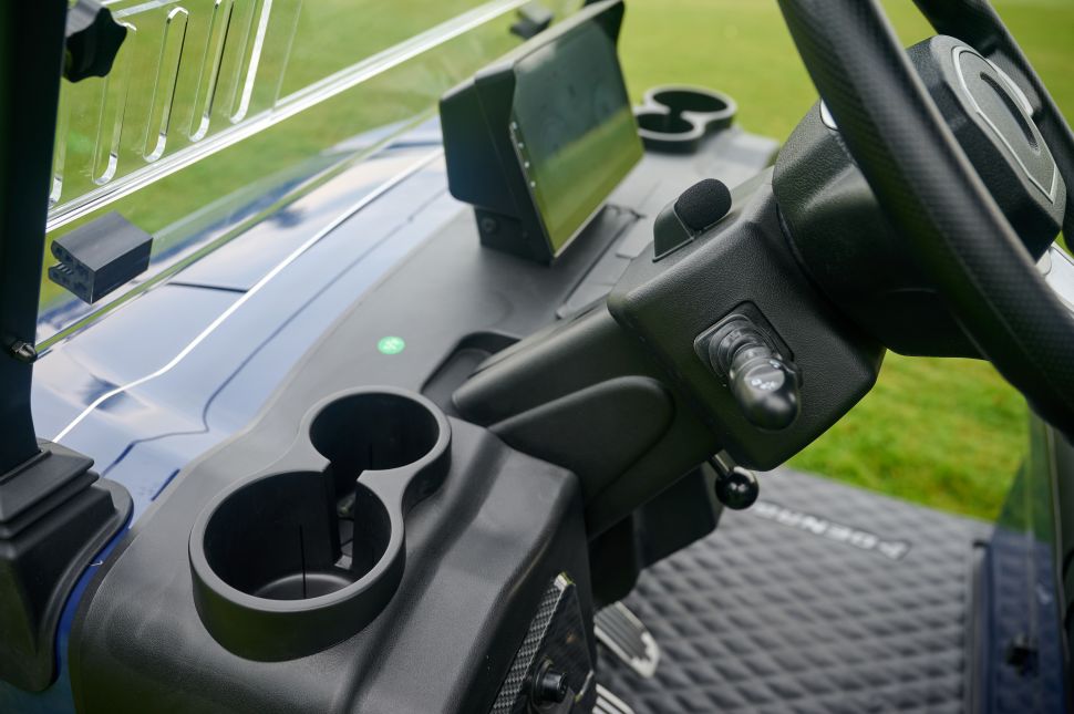 Гольфкар четырехместный Denago EV Rover XL4