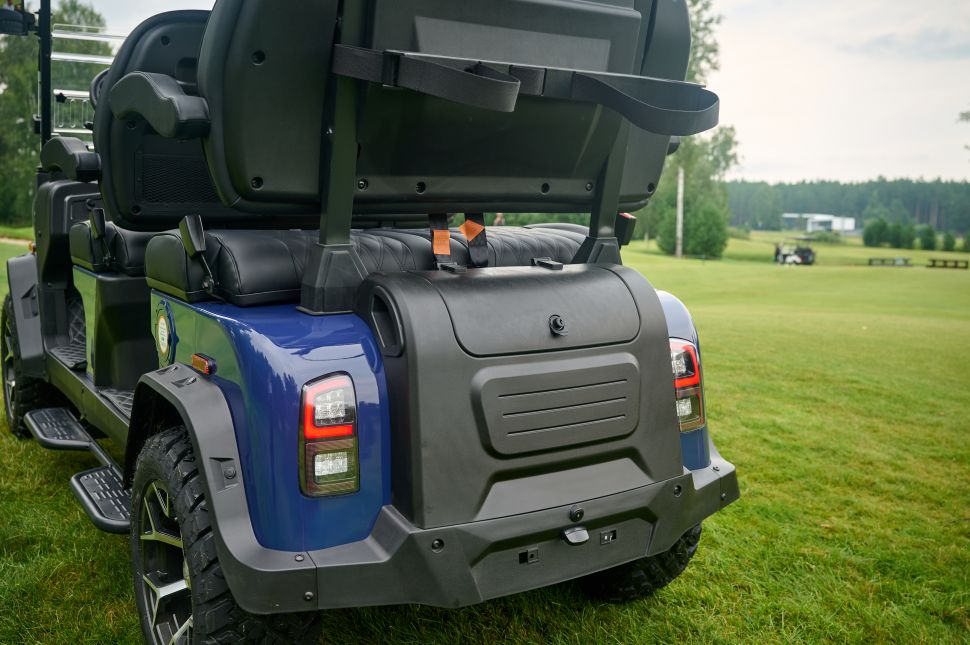 Гольфкар четырехместный Denago EV Rover XL4