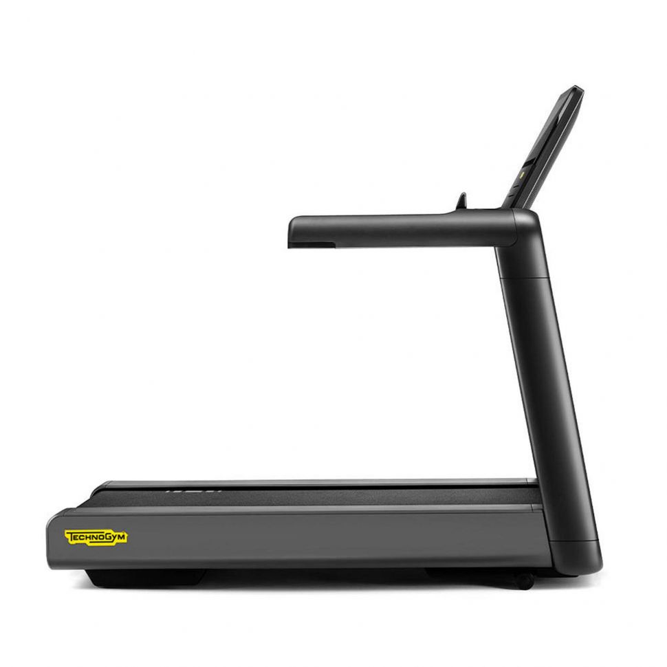 Беговая дорожка TechnoGym Excite Run Live 700