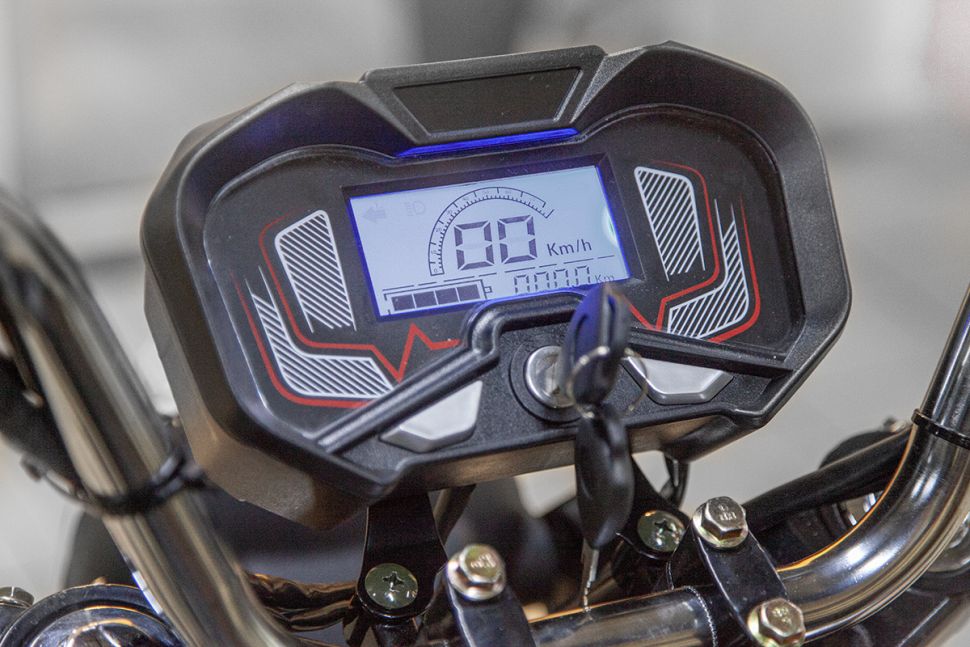 Грузовой электротрицикл Rutrike Эксперт ПРО 2000 (72V2200W)