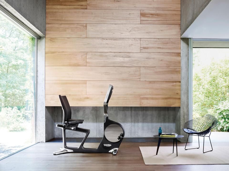 Горизонтальный велотренажер TechnoGym Personal Recline