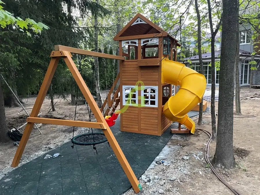 Детская игровая площадка IgraGrad Клубный домик 2 с трубой