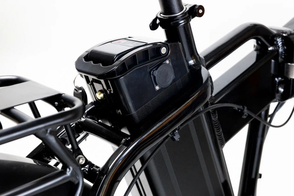 Электровелосипед OMA Electric FE17-R1 Glossy Black