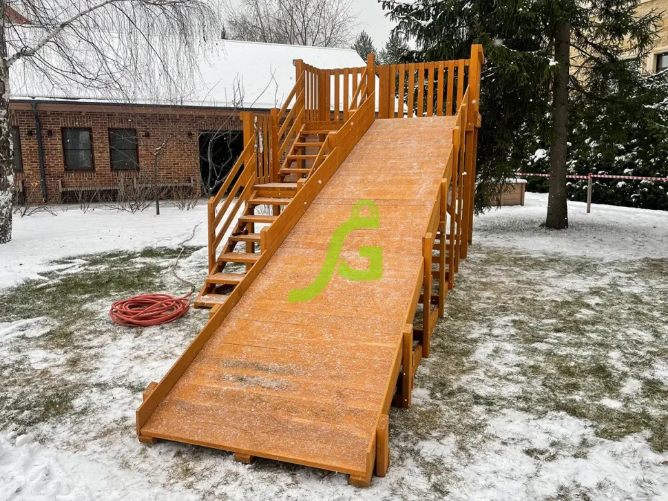 Детская деревянная зимняя горка IgraGrad Snow Fox (скат 5,9 м)